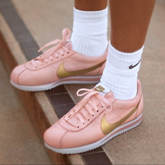 nike cortez pink price